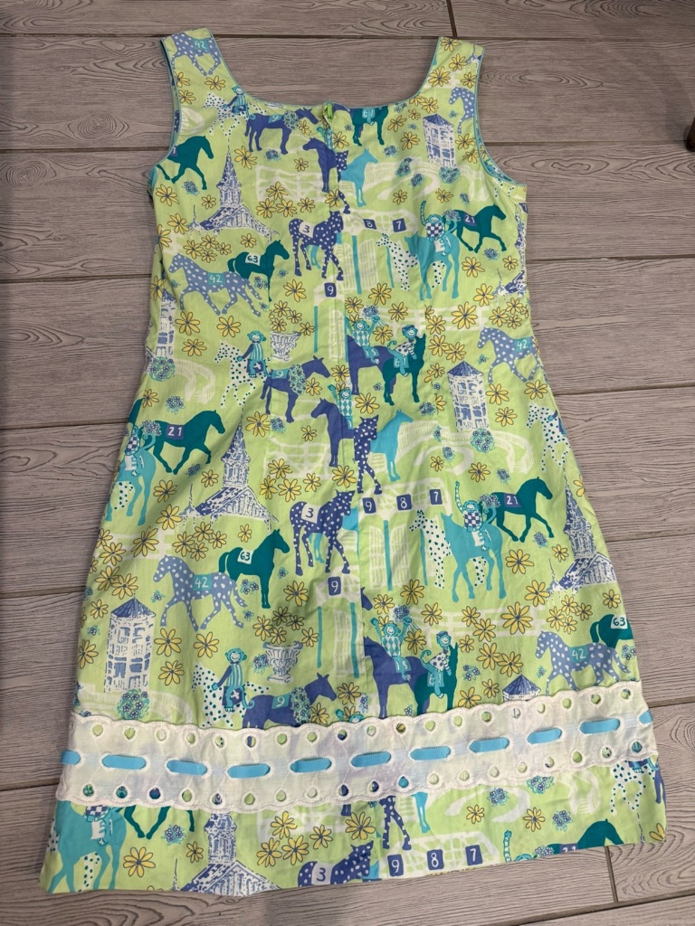 Lilly Pulitzer Limited Edition Sleeveless Shift Kentucky Derby Low Riders Dress - Picture 3 of 13